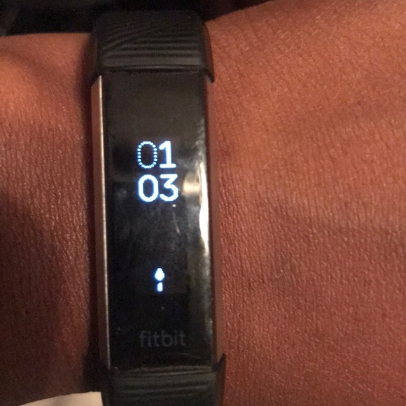 Fitbit Alta HR